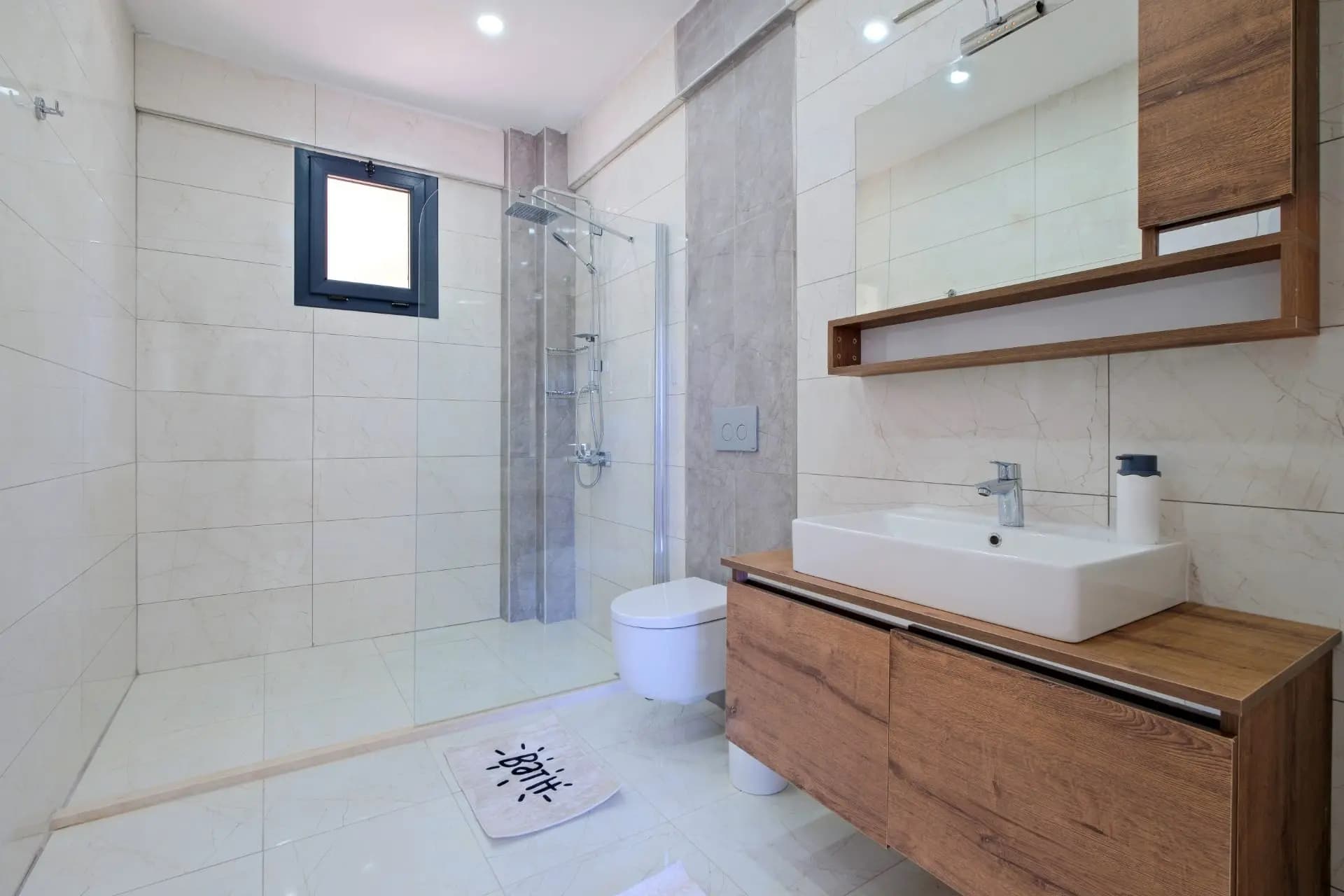 Jakuzili özel havuzlu villa